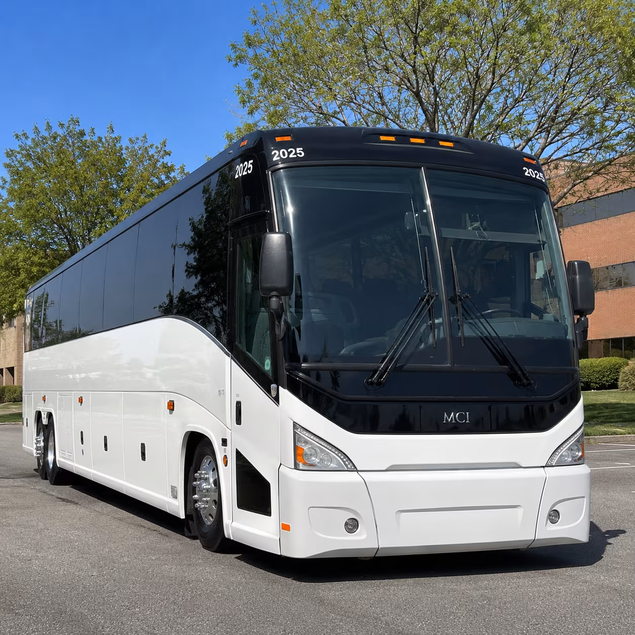 corporate event shuttle service along the redwood city tech corridor