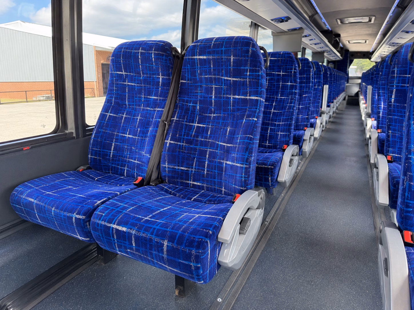 how distance and duration affect charter bus rates in redwood city